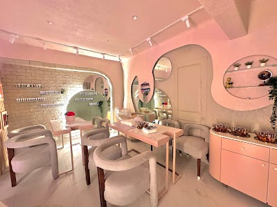 Bellissimo Nail Studio | Nail Salon For Extensions, Manicure, Pedicure in Khar, Bandra West
