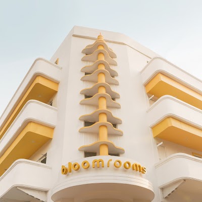 Bloomrooms @ New Delhi Railway Station