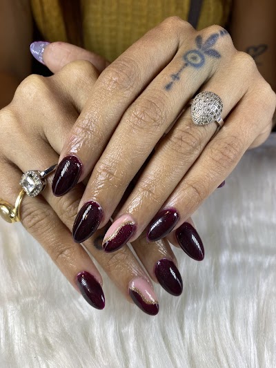 FTP™ - Nail Studioz