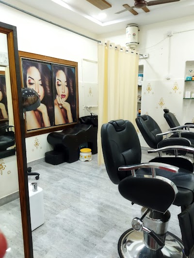 Geetanjali Salon