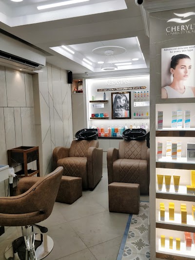 Kapils Salon & Academy