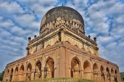 Qutb Shahi Tombs