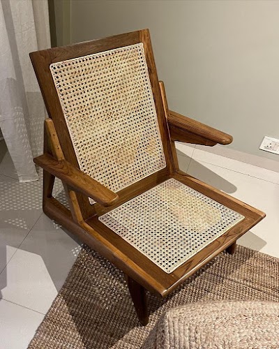 The Furniture Avenue (Custom Furniture) @modern_furnituremaker