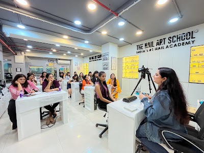 The Nail Art School - by Dipika Parihar