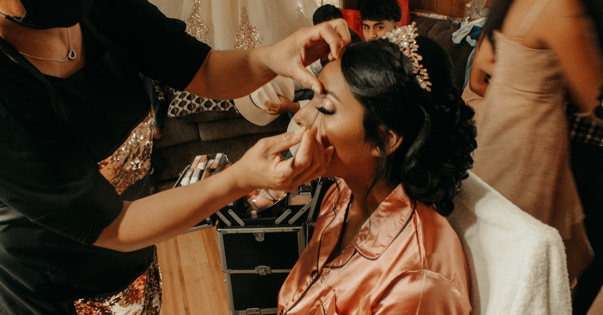 Leading Bridal Makeup Artists in Pune