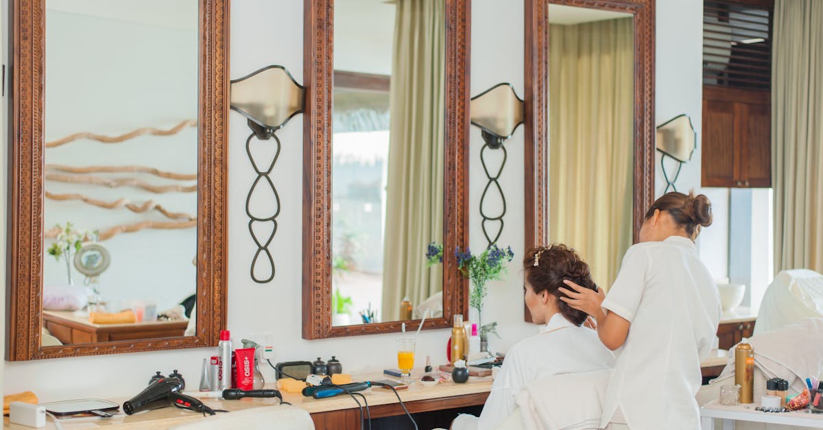 Highly Rated Hair Salons for Women in Pune